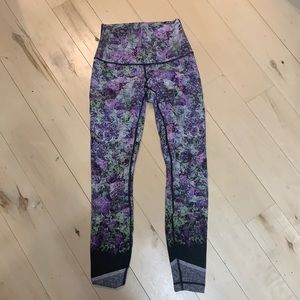 Lululemon leggings